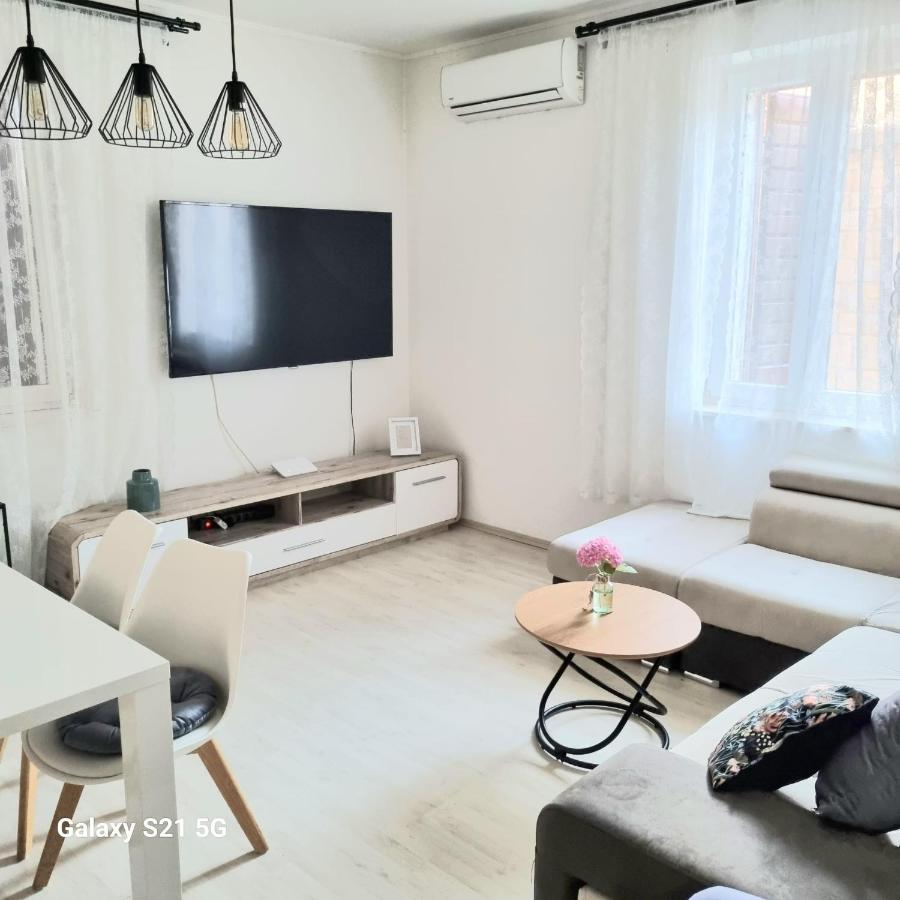 Sara Apartment Podstrana Exterior photo
